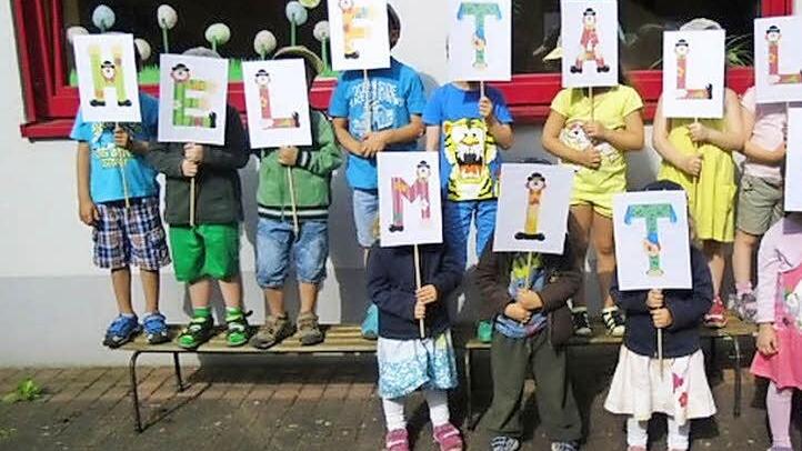 Mit diesem Foto bitten die Kindergartenkinder um möglichst viel Unterstützung für den Umbau. Foto: Kindergarten Münnerstadt