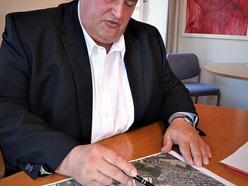 Der Himmelkroner Bürgermeister Gerhard Schneider weist die Unterstellung des Bund Naturschutz auf das schärfste zurück.Werner Reißaus
