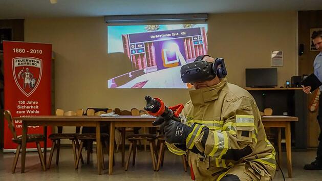Bamberg: Feuerwehr setzt VR-System zu &Uuml;bungszwecken ein - Erg&auml;nzung der Atemschutzausbildung