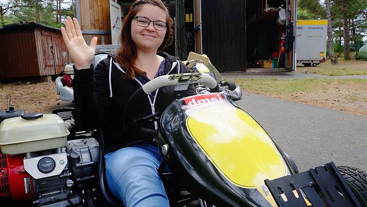 Anna Lehmann fand mit dem Kart ihr Lebensglück.  Foto: Gerd Schaar