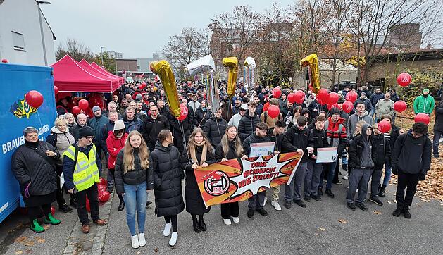 Bamberger Bosch-Belegschaft im Warnstreik - "heiße Woche" der IG Metall läuft