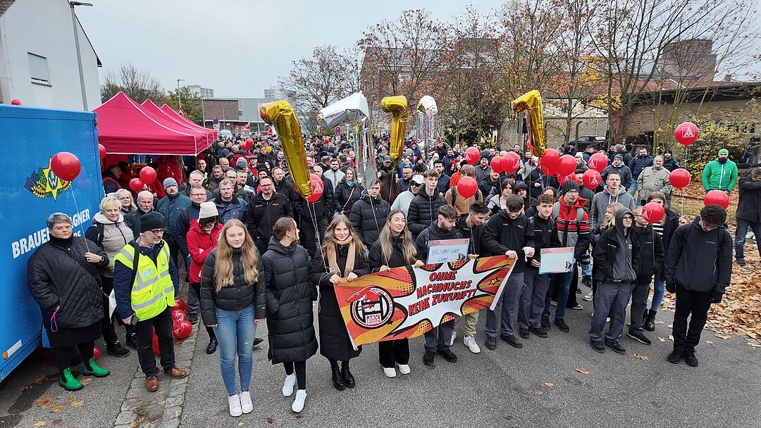 Bamberger Bosch-Belegschaft im Warnstreik - "heiße Woche" der IG Metall läuft