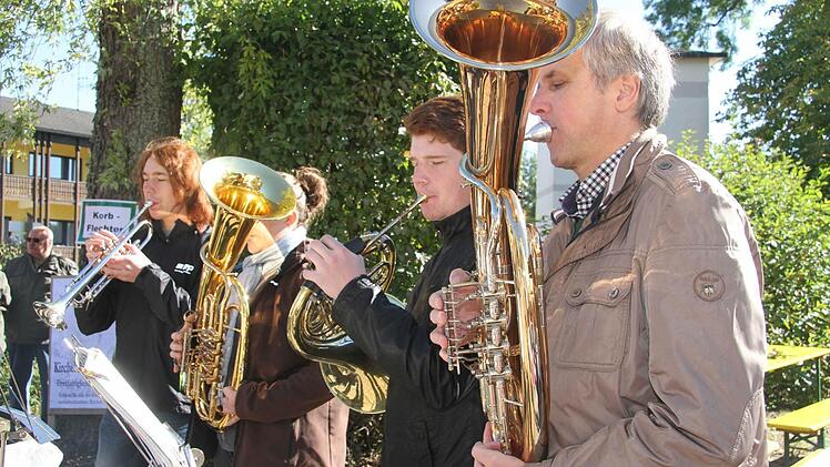 Für Musik war gesorgt.