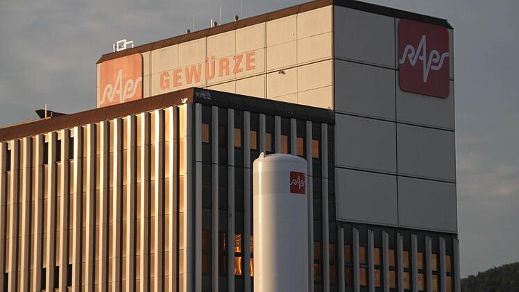 Weil er 1,75 Millionen Euro bei windigen Börsengeschäften verzockt haben soll, steht ein ehemaliger Raps-Manager vor Gericht. Foto: Jürgen Gärtner