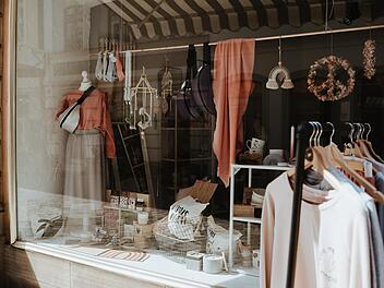 Bamberg: Femmespace-Laden "Elevantine" in Innenstadt - Concept-Store mit "lauter Lieblingsstücken" Bamberg: Femmespace-Laden "Elevantine" in Innenstadt - Concept-Store mit "lauter Lieblingsstücken"