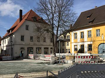 Es geht voran in Hallstadts Zentrum, am Freitag wird hier ein großes Baustellenfest für die Bürger steigen. Foto: Anette Schreiber