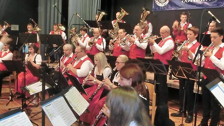 Mit einer Reise durch die Klanglandschaft will die Schorgasttaler Blasmusik die Besucher beim Osterkonzert auch heuer begeistern. Foto: Tobias Braunersreuther