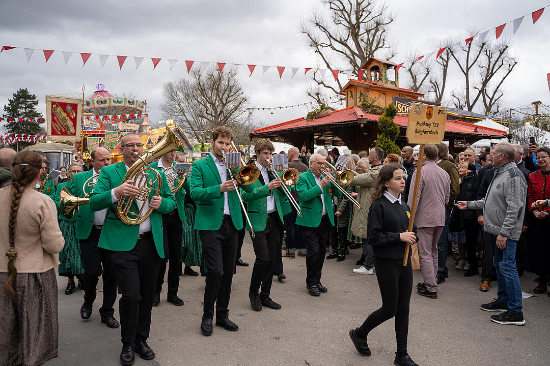 Mehr als 150 Buden und Attraktionen!