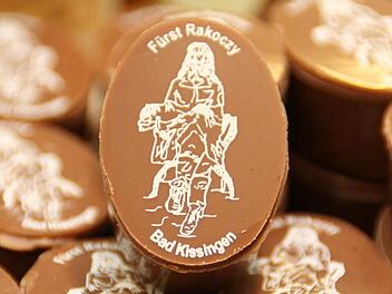 Sieht gut aus und schmeckt köstlich: die Rakoczy-Praline Fotos: Werner Vogel