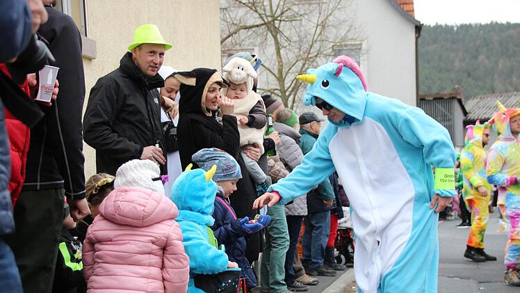 Gaudiwurm in Steinach Foto: Benedikt Borst