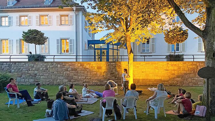 Bei der Bad Bockleter Nacht der Gesundheit erwartet die Besucherinnen und Besucher ein vielf&auml;ltiges Angebot an kostenfreien Gesundheitskursen unter freiem Himmel.