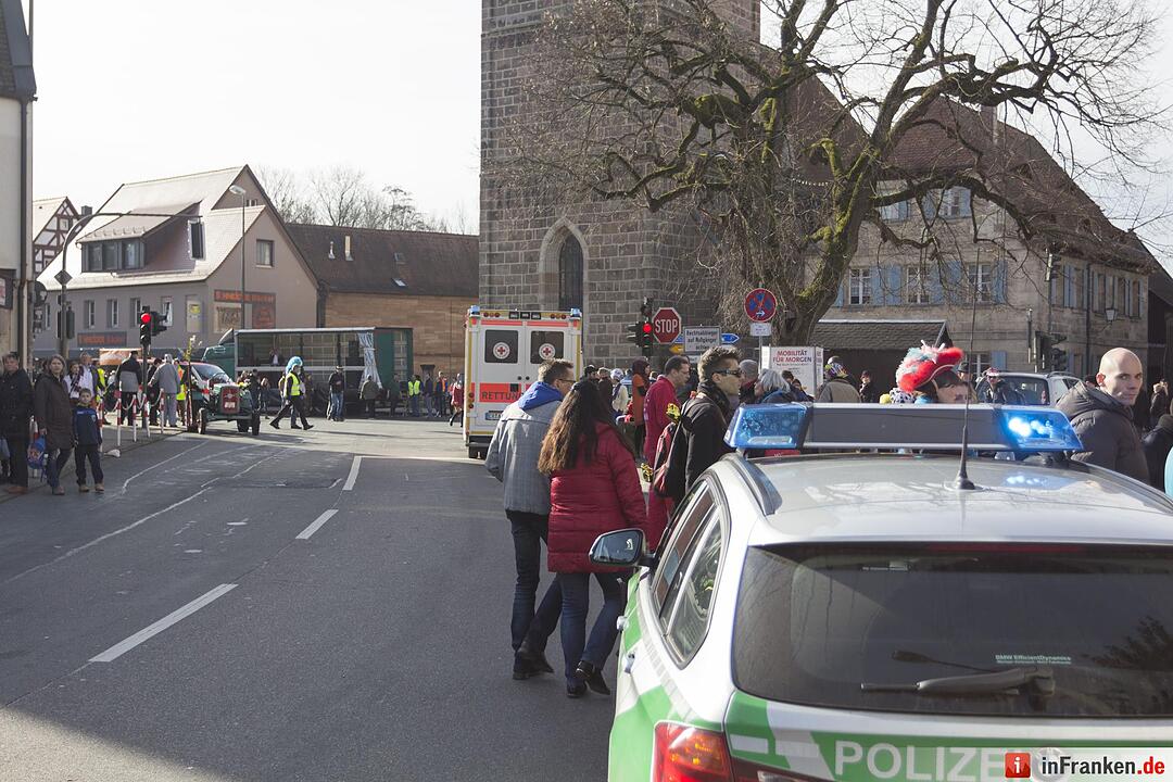 Unfall bei Faschingsumzug in Erlangen