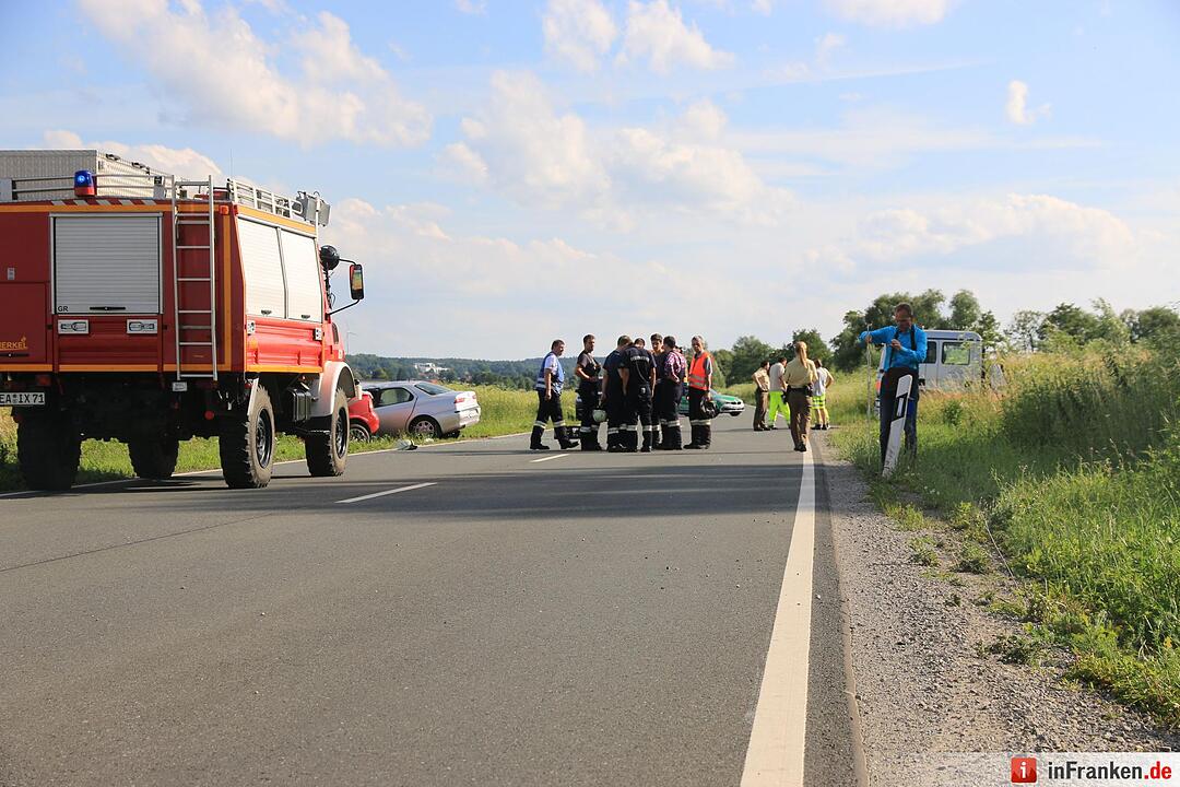Schwer Unfall auf B470 bei Dachsbach