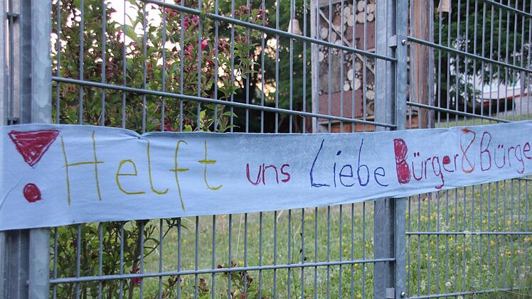 Der Hilferuf der Kinder, als Ende Juni bekannt wurde, dass sie künftig in Haßfurt zur Schule gehen sollen, gilt nun für den gesamten Lebenshilfe-Verein.Ralf Kestel