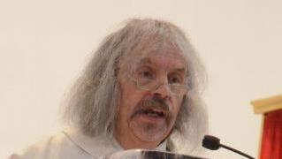 Pater Helmut Haagen überraschte wieder mit einer Mundart- Predigt in Reimversen. K.- H. Hofmann