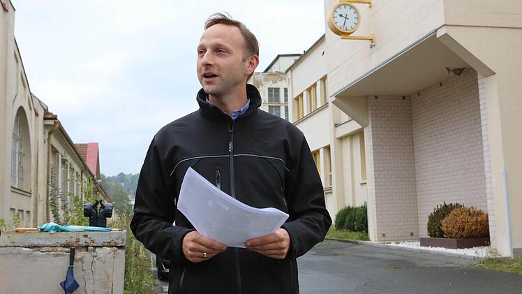 2. Bürgermeister Robert Bosch kann sich vorstellen, dass auf dem Areal die neue Mitte von Mainleus entsteht.