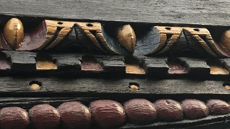 Lippstadt: Die Fachwerkbalken sind aufwändig gestaltet und verziert.Foto: Schreiber