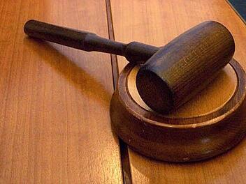 Er ermordete einen wohlhabenden Rentner in dessen Schlafzimmer, jetzt muss der Täter lange ins Gefängnis. Foto: Ronald Wittek