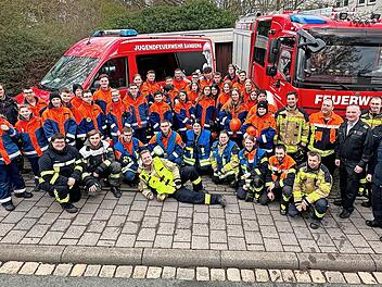 Die stolzen Floriansj&uuml;nger nach der abgeschlossenen &Uuml;bung.