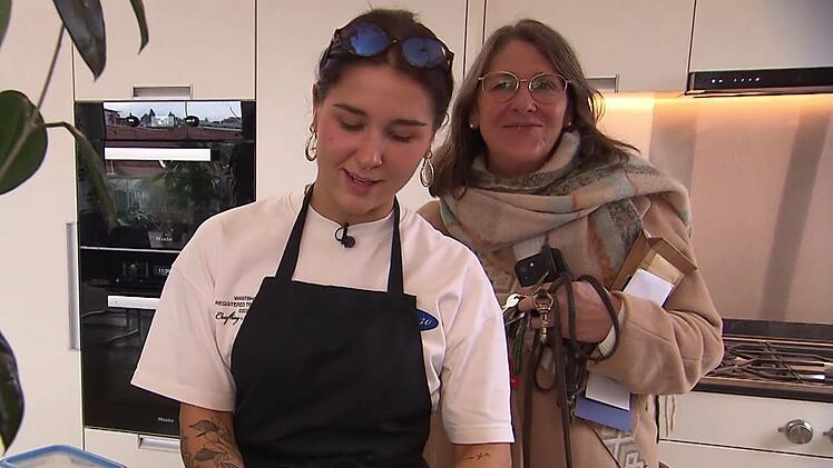 "Sie hat meine Gene": Lunas (links) Mutter Sabine platzt vor Stolz auf ihre kochbegabte Tochter.
