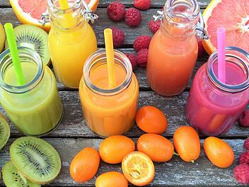 In dem Einkaufszentrum in K in Lautern eröffnet eine neue Smoothiebar.