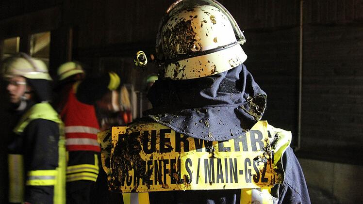 2,2 Millionen Liter G&uuml;lle flossen am Mittwochabend aus einem Tank in der Biogasanlage in Redwitz. Foto: News5/Fricke