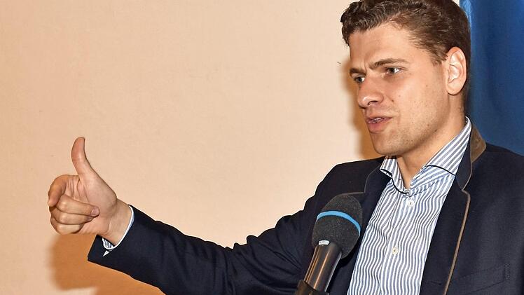 Christian Staat stellte sich bei einer Informations- und Diskussionsveranstaltung der CSU in Haßfurt vor.  Foto: Ulrike Langer