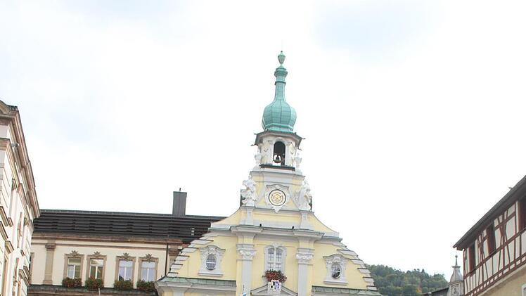 Stände über Stände  waren auf dem Marktplatz aufgebaut