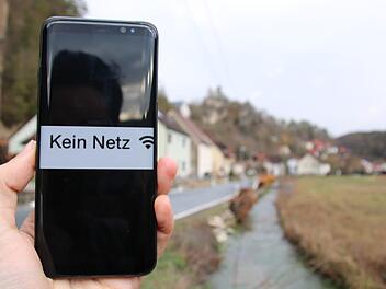 Mobiles Telefonieren in Wolfsberg - Fehlanzeige. Im Trubachtal leiden mehrere Gemeinden unter Funklöchern. Foto: Ronald Heck