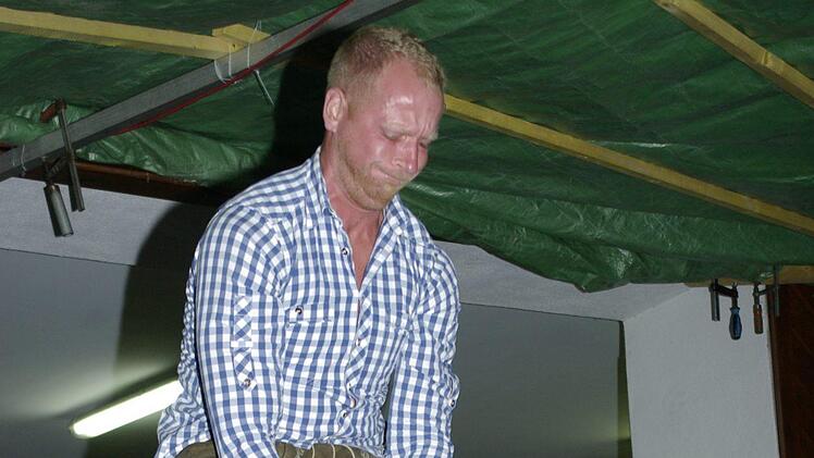 Der Steinhebe-Wettbewerb gilt am Samstag als Publikumsmagnet.  Foto: Winfried Ehling