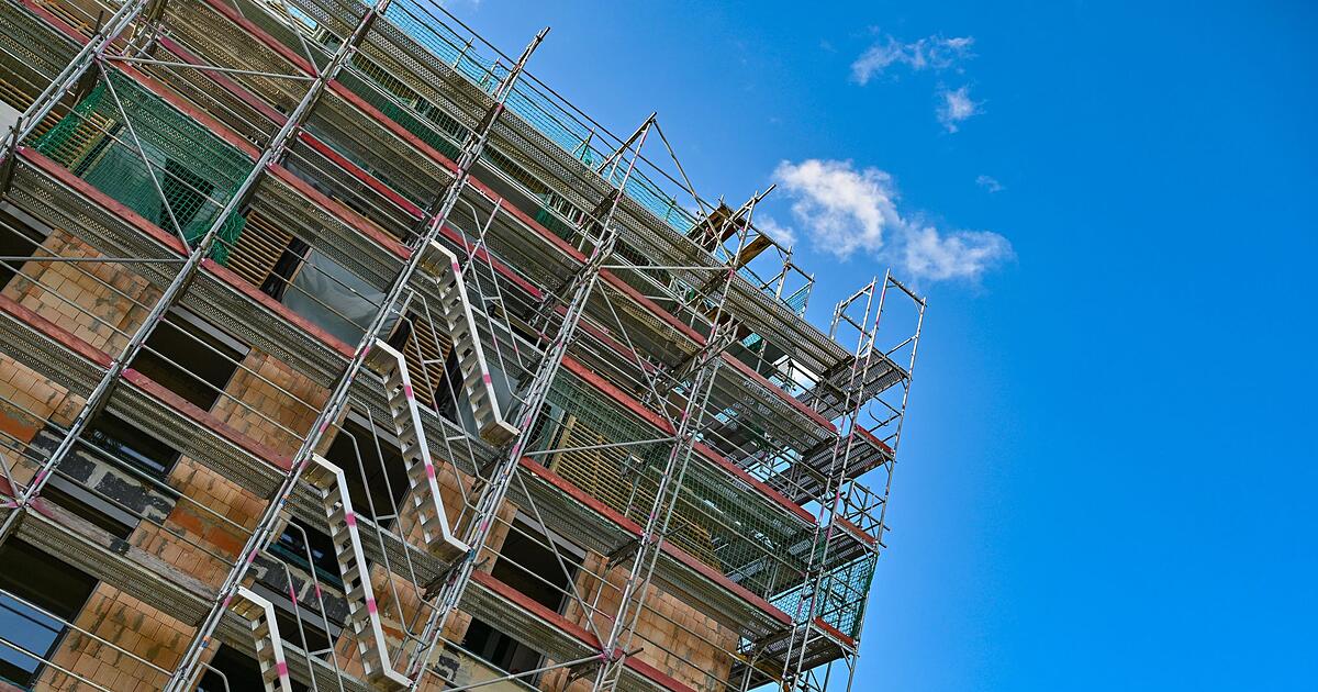 Baugenehmigungen-steigen-wieder-Eigenheime-gefragt