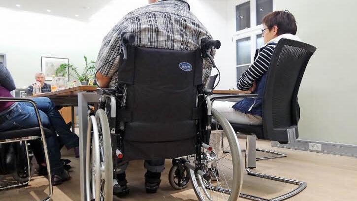 Das erste Treffen der AG Barrierefreiheit der Stadt Ebern. Bayern soll bis 2023 barrierfrei sein, so das Ziel der Staatsregierung.Foto: Johanna Eckert