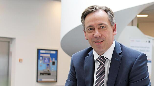 Sieht so der Durchschnittsb&uuml;rgermeister aus? Landrat Alexander Tritthart kommt den Werten sehr nahe.