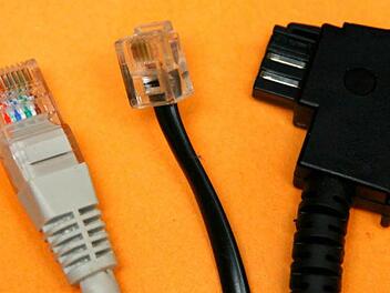 Auf dem Land über Modem, in der Stadt bald mit 100 Megabit pro Sekunde übers neue IP-Netz der Telekom: Das Land wird immer mehr abgehängt.