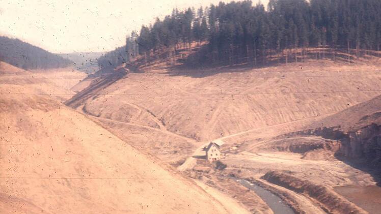 Die FWO-Gründung hing mit der Planung und dem Bau der Ködeltalsperre in Nordhalben zusammen - hier ein Archivbild vor der Flutung der Ködeltalsperre.