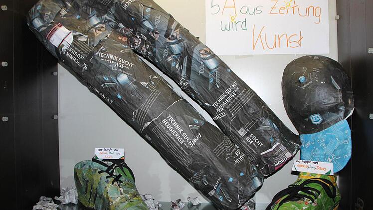 Die Klasse 5a hat die neuesten Fashion-Trends entworfen.