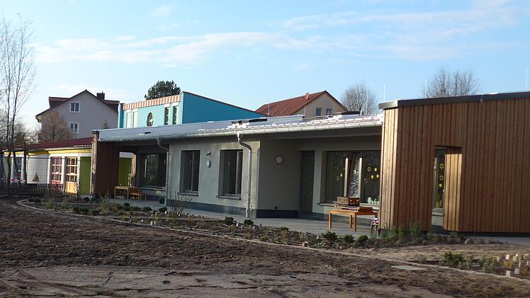 In Rekordzeit ist der Neubau neben dem Kindergarten Arche Noah entstanden Foto: Richard Reiser