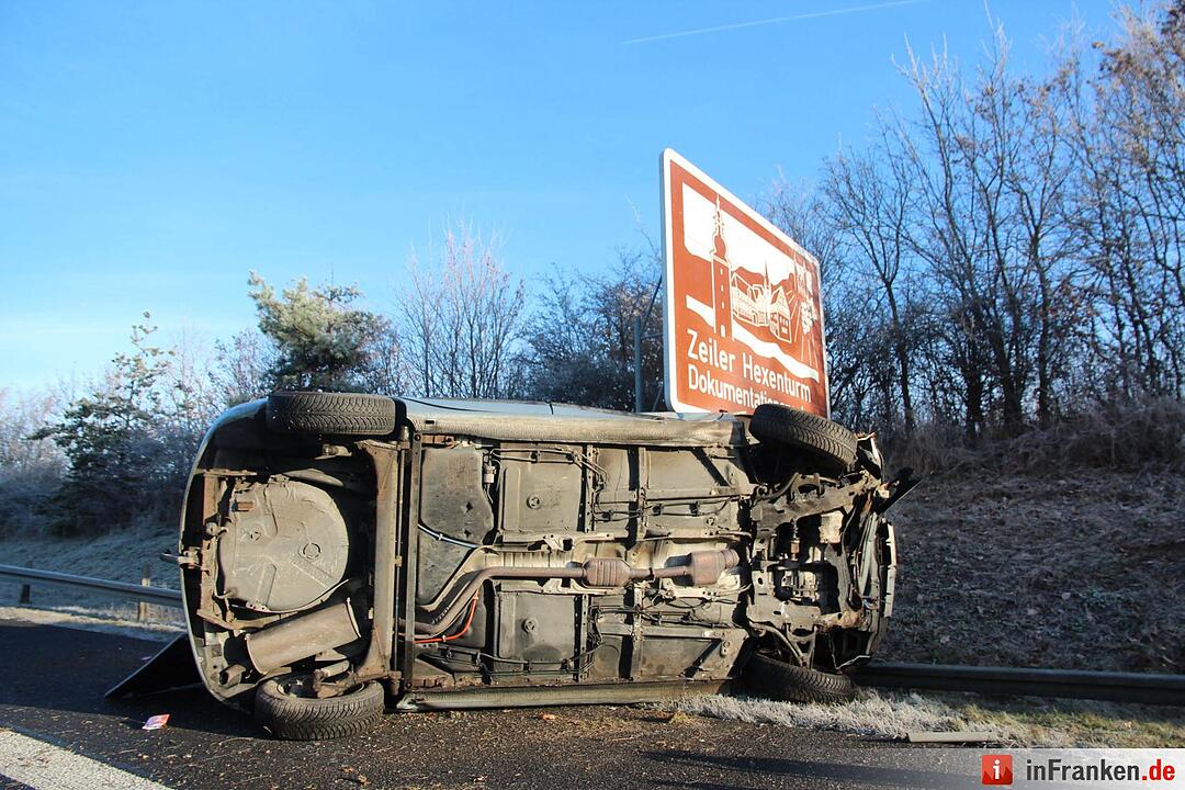 Betrunkene überschlägt sich mit Pkw auf A70
