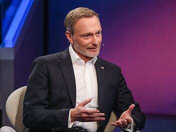 Christian Lindner hat bei Sandra Maischberger gegen Friedrich Merz ausgeteilt.