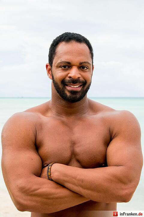 Adam sucht Eva - Promis im Paradies (AT)