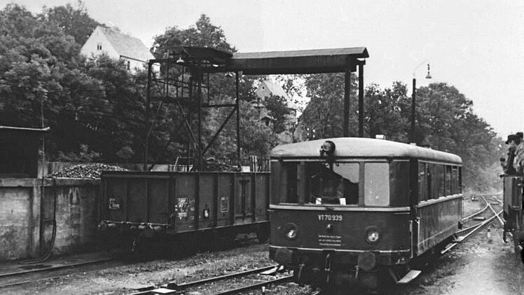 Den Dampfloks folgten später auch dieselgetriebene Schienenbusse  Foto: Richard Schatz