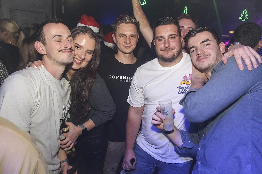 Partystimmung an Heiligabend