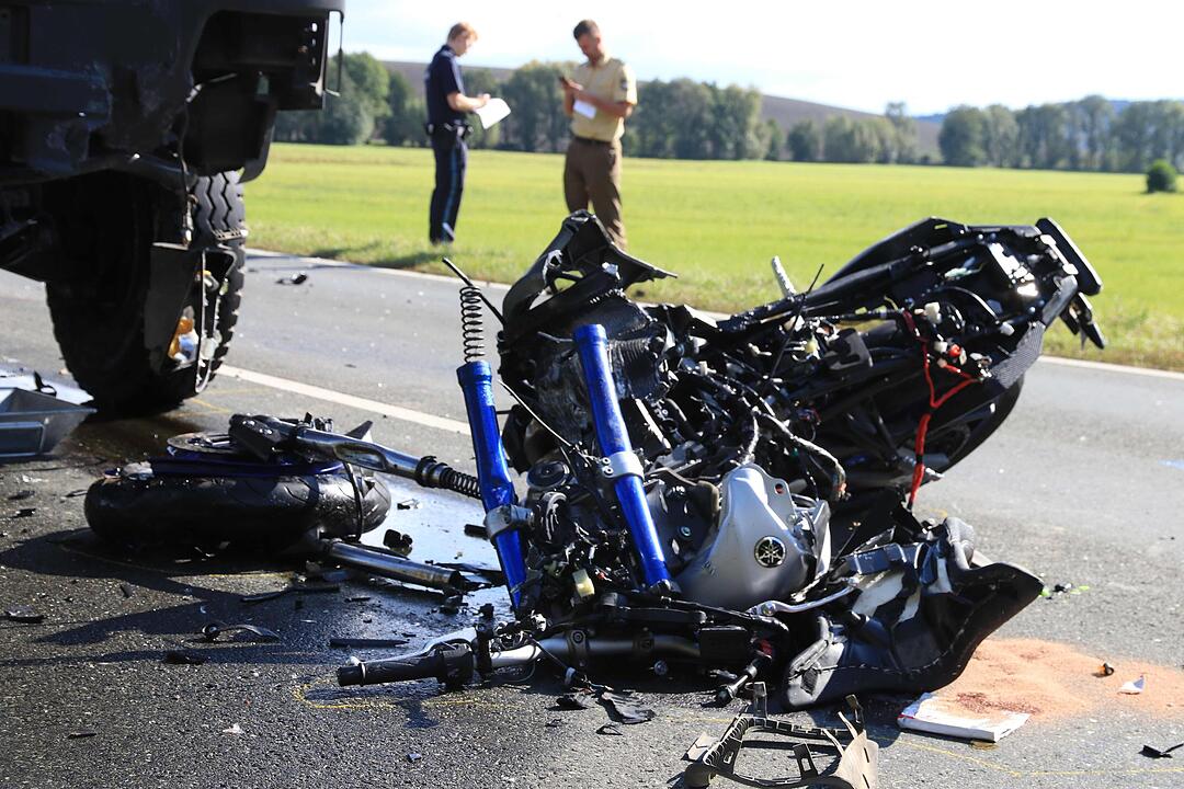 Motorradfahrer stirbt bei schwerem Unfall bei Bad Rodach