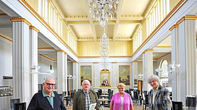 Der F&ouml;rderverein Kissinger Sommer, im Bild Anton Schick sen., Hans Ulrich Finger, Martha M&uuml;ller und Hilla Sch&uuml;tze.  Siegfried Farkas/Archiv