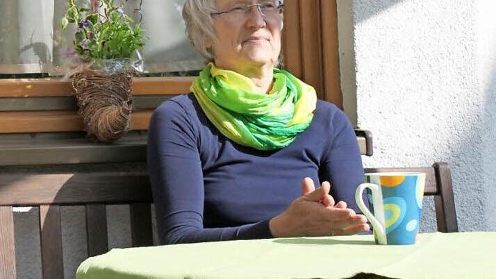 Die Staffelsteinerin Elisabeth Espach erkrankte vor zehn Jahren an Brustkrebs. Vor sieben Jahren gründete sie die Selbsthilfegruppe "Balance".  Foto: Anja Greiner