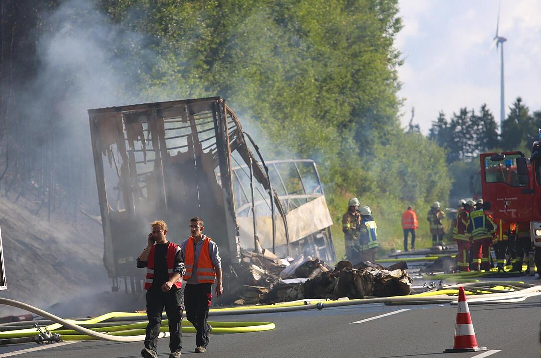 Jahrestag des schweren Bus-Unglücks auf der A9 bei Münchberg