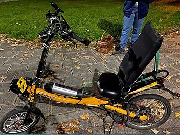 N&uuml;rnberg: Polizei stoppt "sonderbares Pedelec" Marke Eigenbau - Frau kassiert Anzeige