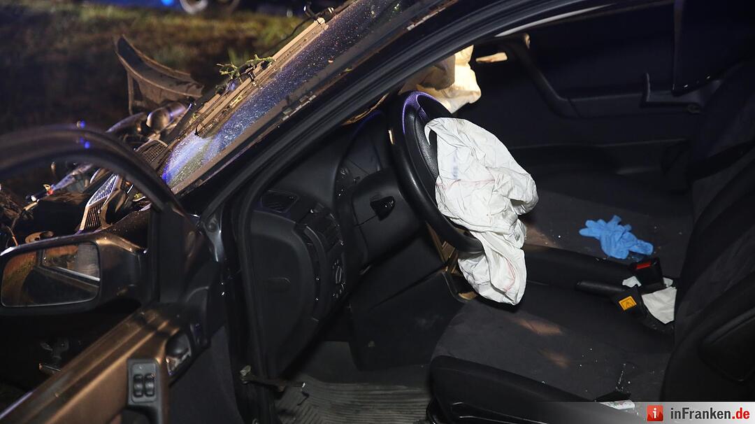 Fahranfänger überschlägt sich - drei Verletzte