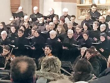 Chöre gestalten das Konzert in der Haßfurter Kirche mit.  Foto: Archiv