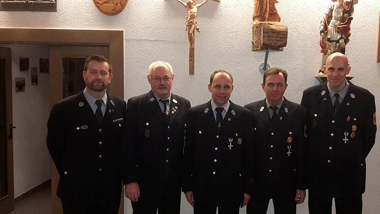 Auf dem Bild sind von links: Vorsitzender Uwe Eichel, Martin Schaupp, Rainer Kipper, Gerd M&uuml;tzel und Alexander Ackerl.  Foto: Marco Schmidtner